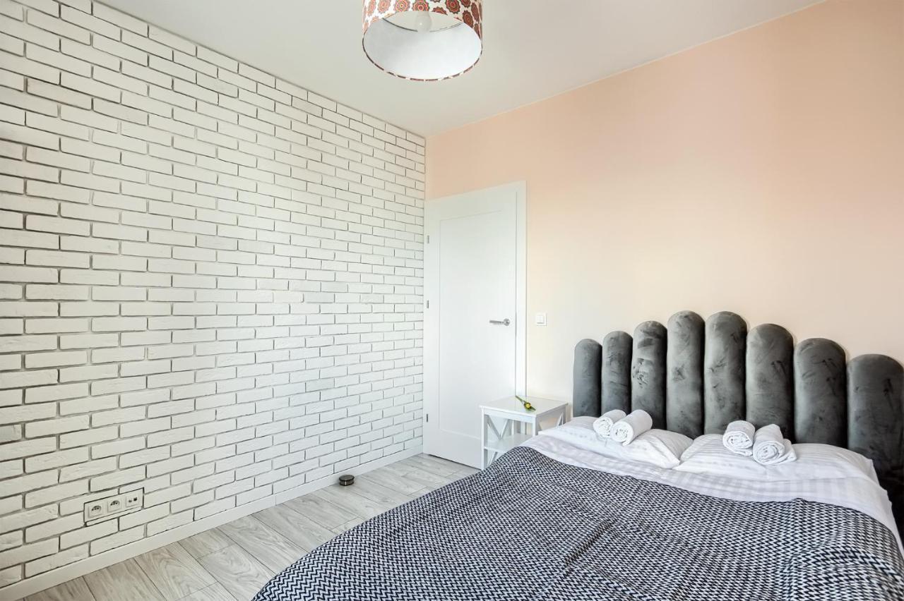 Jutrzenka Apartment Wroclaw Ngoại thất bức ảnh