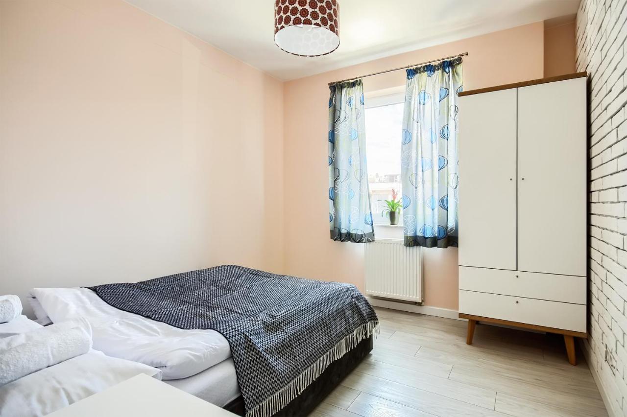 Jutrzenka Apartment Wroclaw Ngoại thất bức ảnh